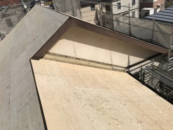 屋根葺き替え工事 下地工事 コンパネ貼り