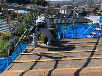 屋根葺き替え工事