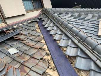 谷板金差し替え