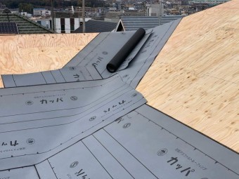 屋根葺き替え工事