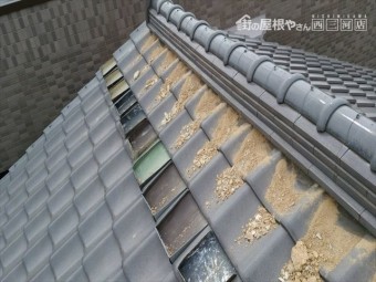 既存漆喰ハツリ