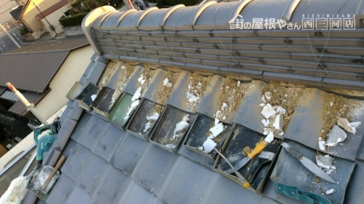 瓦屋根 漆喰補修 剥がれ 鬼瓦