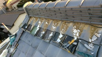 漆喰工事 雨漏り 剥離 劣化 屋根 瓦