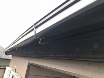屋根重ね葺き工事