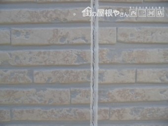 サイディング 目地の打ち替え