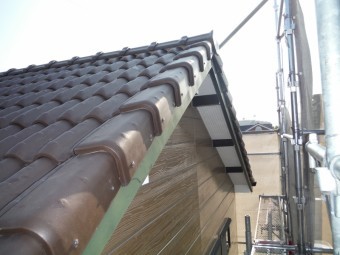 ケラバ雨漏れ修繕