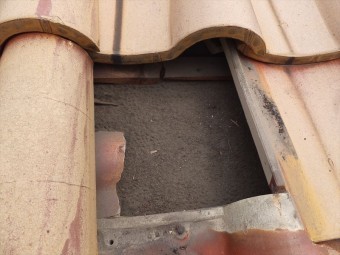 瓦屋根の不具合 S瓦