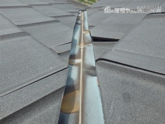 平板瓦谷板金雨漏り