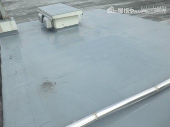 ビル屋上雨漏れ