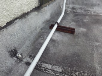 ビル屋上雨漏れ