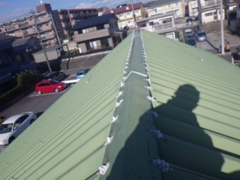 折半屋根雨漏れ