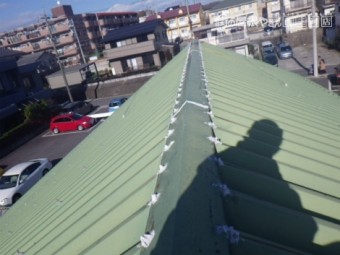折半屋根雨漏れ