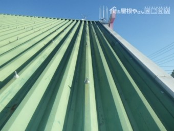 折半屋根雨漏れ