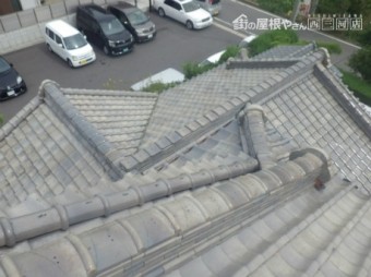 瓦補修