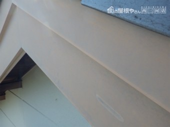 破風褪色