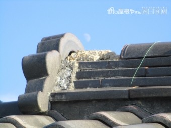 棟瓦飛散
