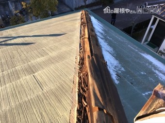 棟板金交換 腐食 人工木