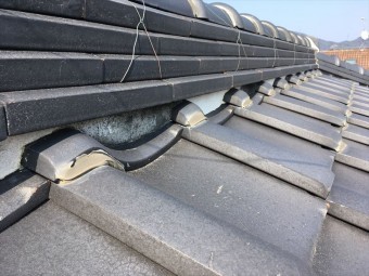 瓦 漆喰 谷板金 雨漏り
