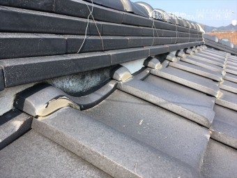 瓦 漆喰 谷板金 雨漏り