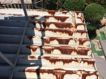 折半屋根 サビ 褪色 塗装 見積り