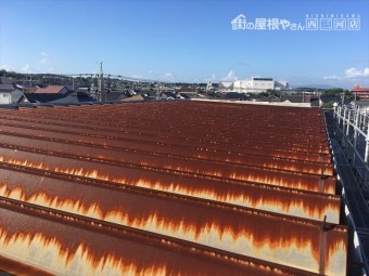 折半屋根 サビ 腐食