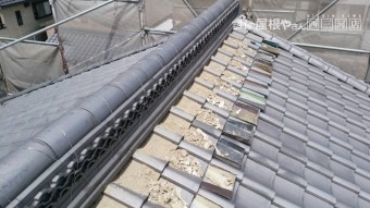 S__12836913-columns2-overlay
