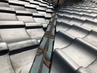 谷板金交換