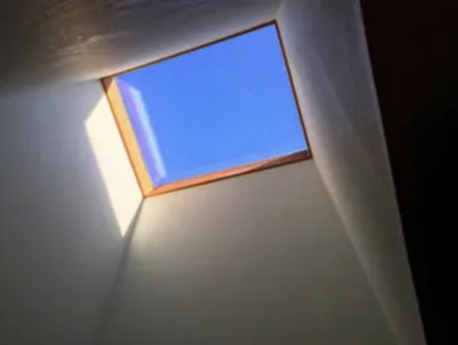 室内から見た天窓