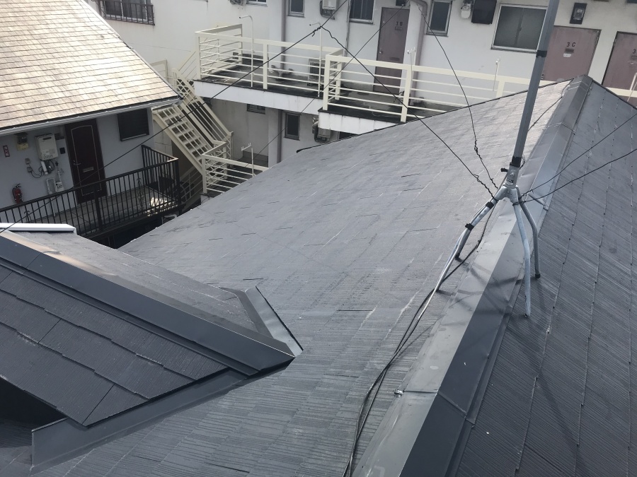 豊田市でカラーベストを使用した屋根の点検
